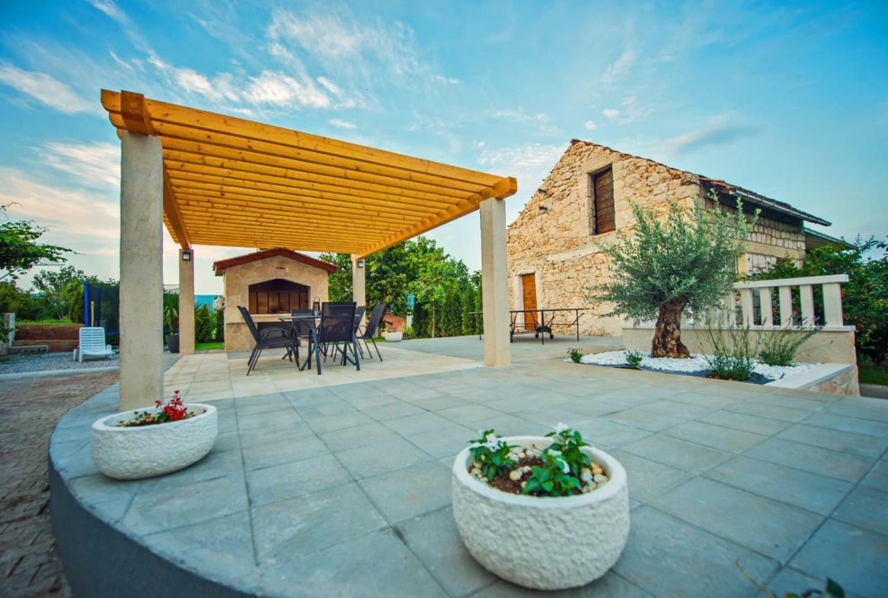 Villa Vida Zmijavci Exterior photo